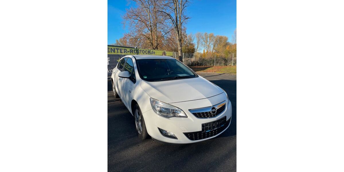 Opel Astra 130.300 km 3.300 &euro; Rostock - Evershagen 18106