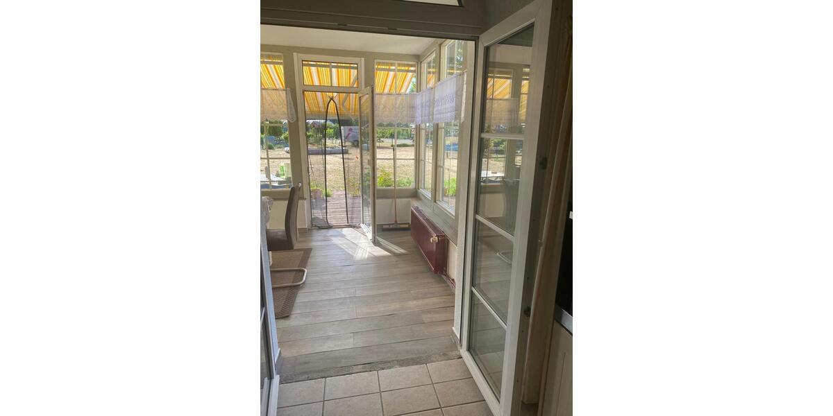 Etagenwohnung Bützow - 4 Zimmer, 100 m&sup2;, 1.300&euro; | Angebot:25961025