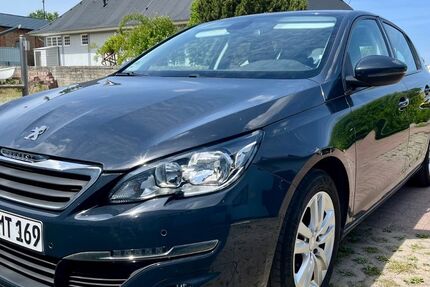 Peugeot 308 171.812 km 4.250 &euro; Rostock 18069