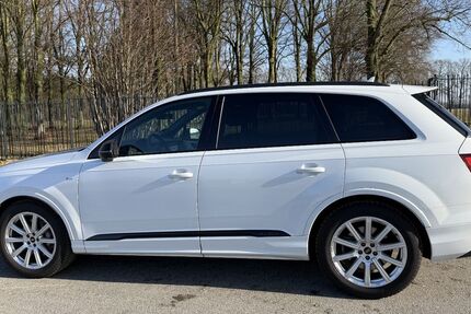 Audi Q7 56.000 km 59.800 &euro; Kühlungsborn 18225