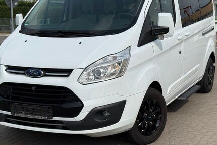 Ford Tourneo Custom 187.061 km 17.499 &euro; Tessin 18195