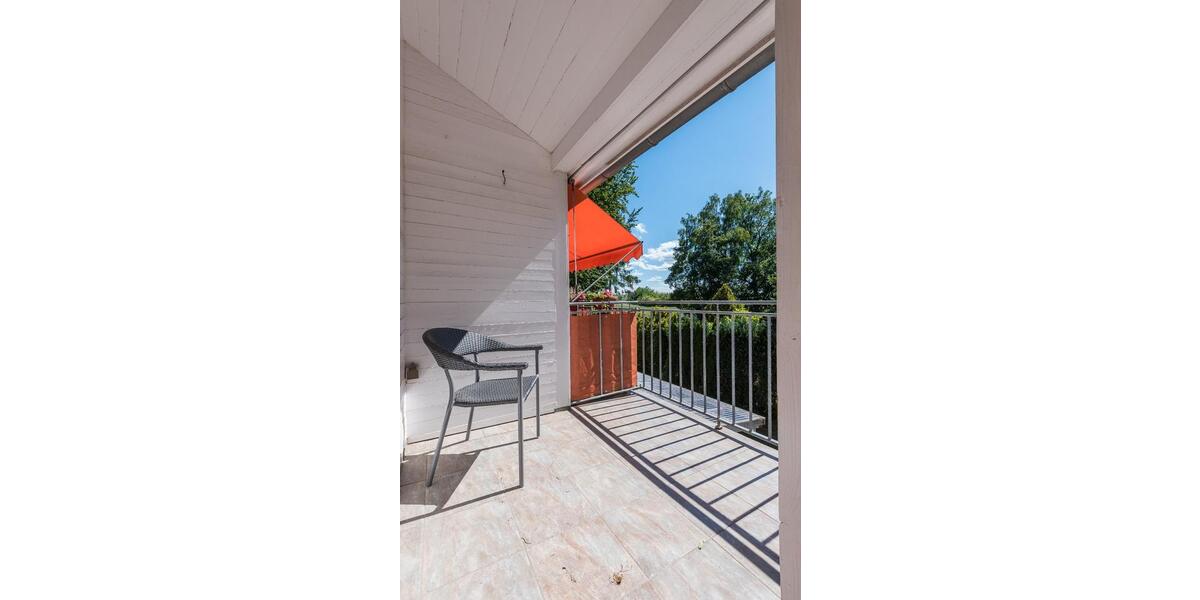 Dachgeschoßwohnung Marlow - 2 Zimmer, 66 m&sup2;, 590&euro; | Angebot:25854224