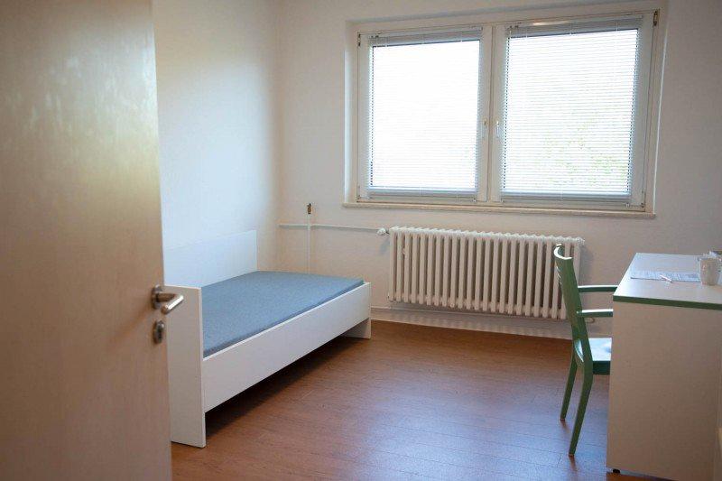 Etagenwohnung Rostock Hohe Düne - 1 Zimmer, 25 m&sup2;, 324&euro; | Angebot:26268966