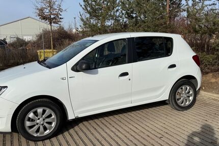 Dacia Sandero 159.000 km 2.295 &euro; Rostock 18109