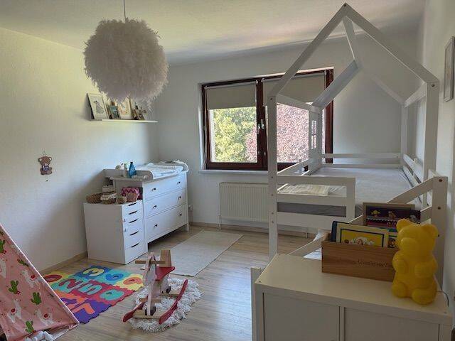 Reihenmittelhaus Bützow - 6 Zimmer, 180 m&sup2;, 269.000&euro; | Angebot:25745740