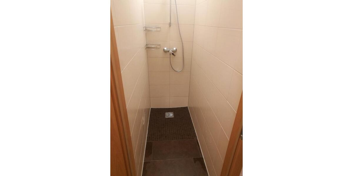 Etagenwohnung Elmenhorst/Lichtenhagen Lichtenhagen - 3 Zimmer, 60 m&sup2;, 20&euro; | Angebot:26060524