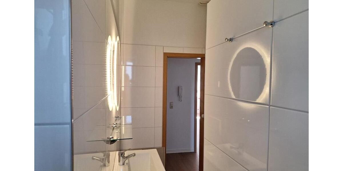 Etagenwohnung Rostock Hansaviertel - 2 Zimmer, 50 m&sup2;, 570&euro; | Angebot:25055126