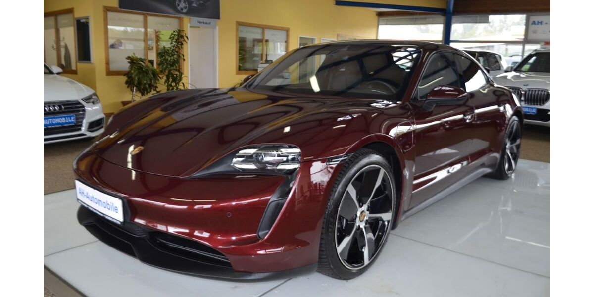 Porsche Taycan 75.000 km 58.880 € Bad Doberan 18209