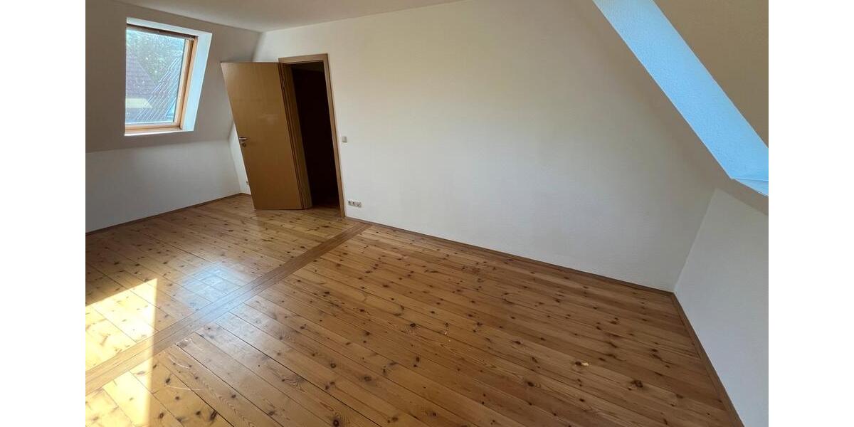Einfamilienhaus Rostock Hansaviertel - 6 Zimmer, 150 m&sup2;, 670.000&euro; | Angebot:27026109