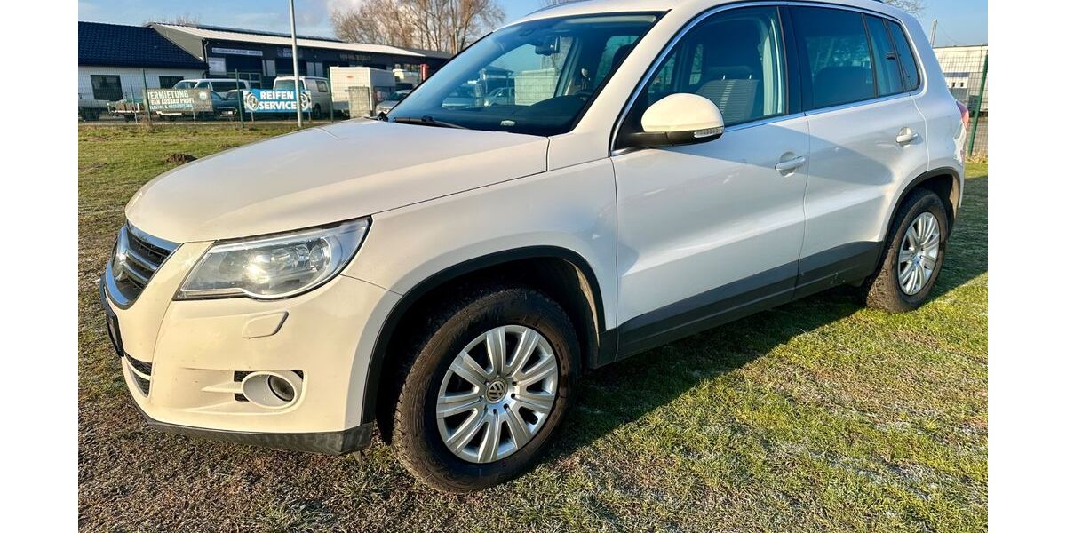 VW Tiguan 219.146 km 5.200 &euro; Rostock 18147