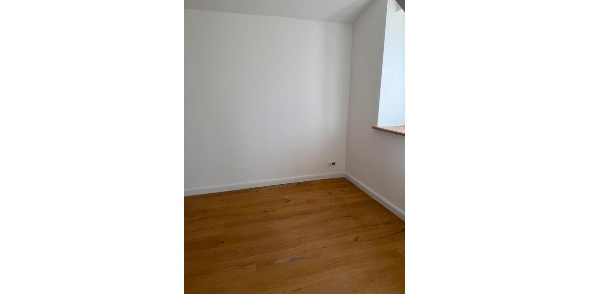 Erdgeschoßwohnung Sanitz - 4 Zimmer, 165 m&sup2;, 1.790&euro; | Angebot:26411628