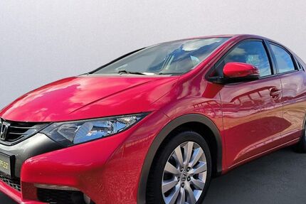 Honda Civic 80.700 km 10.499 € Rostock 18069