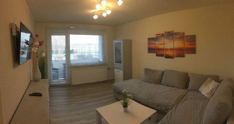 Etagenwohnung Rostock Groß Klein - 2 Zimmer, 50 m&sup2;, 845&euro; | Angebot:25213023