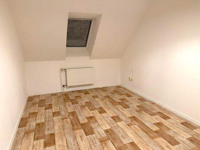 Einfamilienhaus Laage - 4 Zimmer, 100 m&sup2;, 175.000&euro; | Angebot:24795104