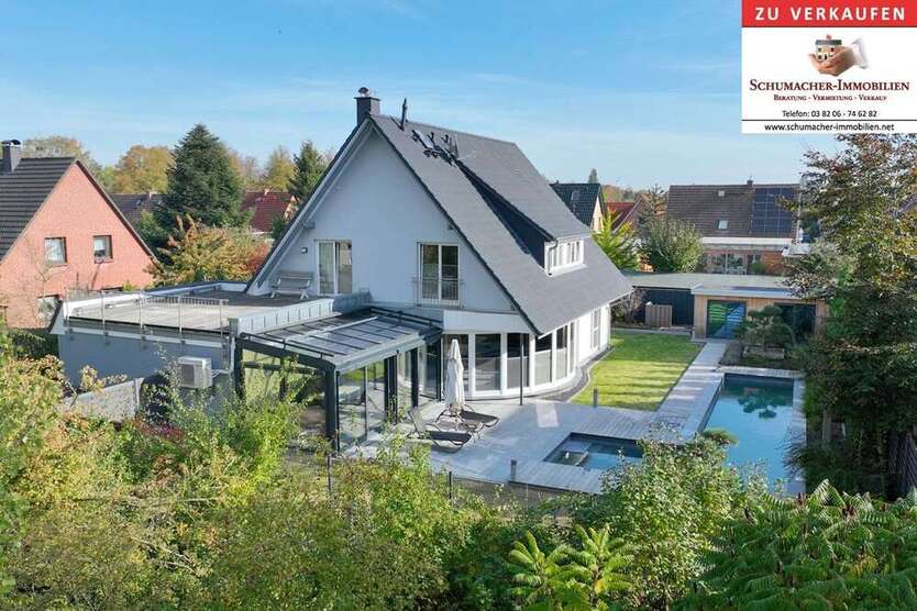 Haus zum Kaufen in Rostock 1.600.000 € 321 m²