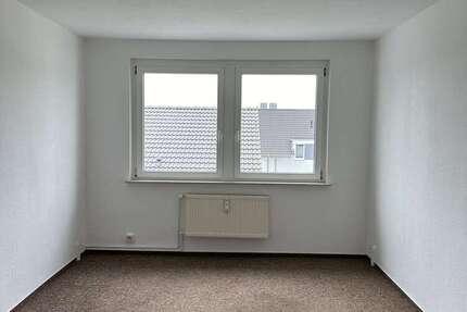 Wohnung zum Mieten in Ziesendorf 415 € 51.81 m²