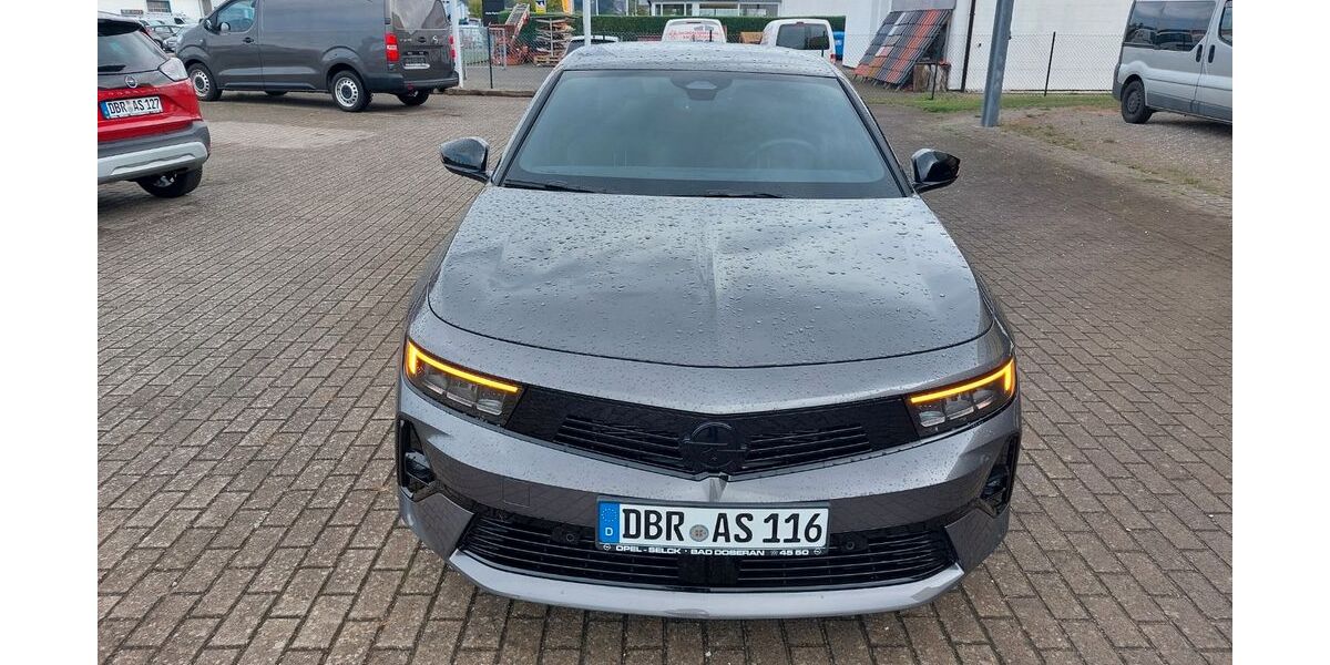 Opel Astra 9.238 km 35.400 &euro; Bad Doberan 18209