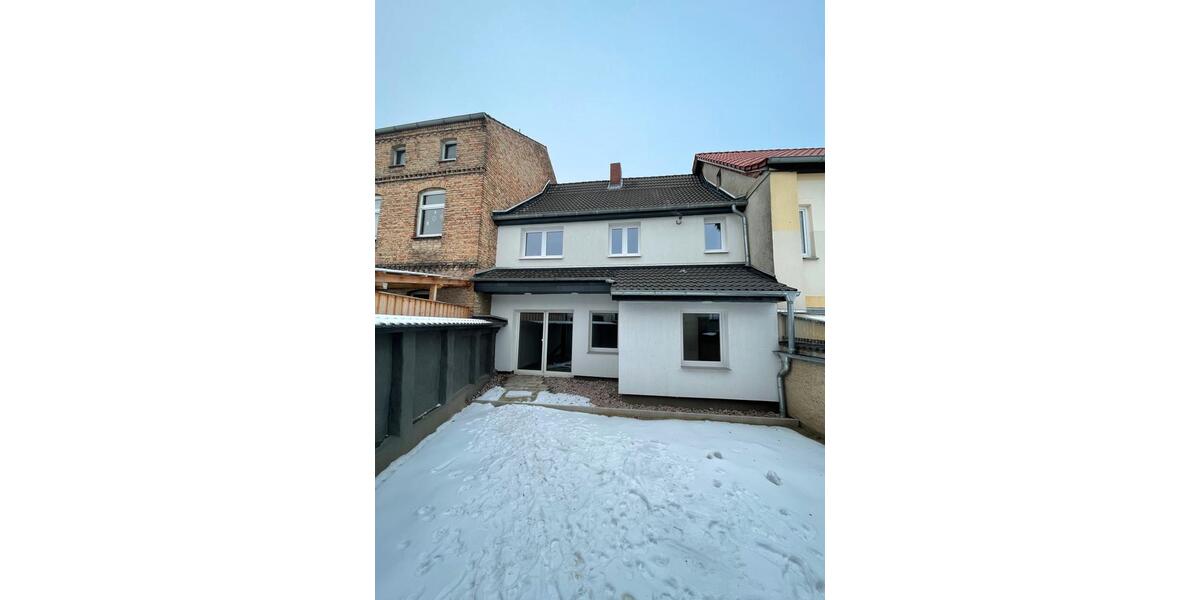 Reihenhaus Laage - 3 Zimmer, 120 m&sup2;, 299.000&euro; | Angebot:26043382