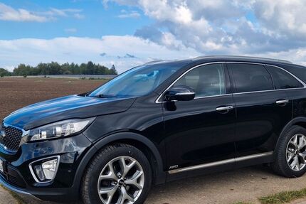 Kia Sorento 147.000 km 16.500 € Mönchhagen 18182