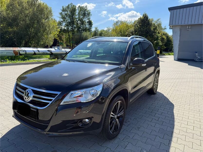 VW Tiguan 251.500 km 7.500 € Rostock 18147
