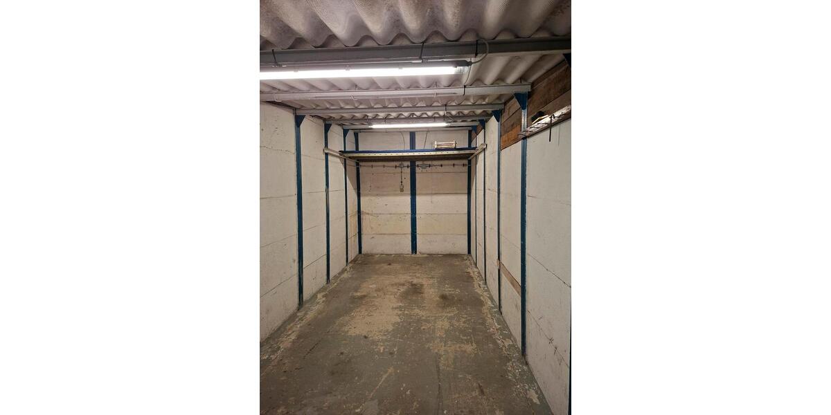 Garagen / Stellplätze Rostock Hansaviertel - 100&euro; | Angebot:25510258