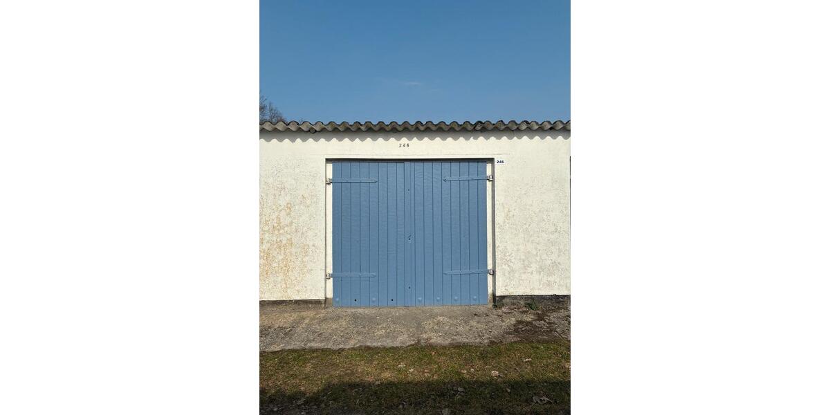 Garagen / Stellplätze Rostock Evershagen - 80&euro; | Angebot:25927466