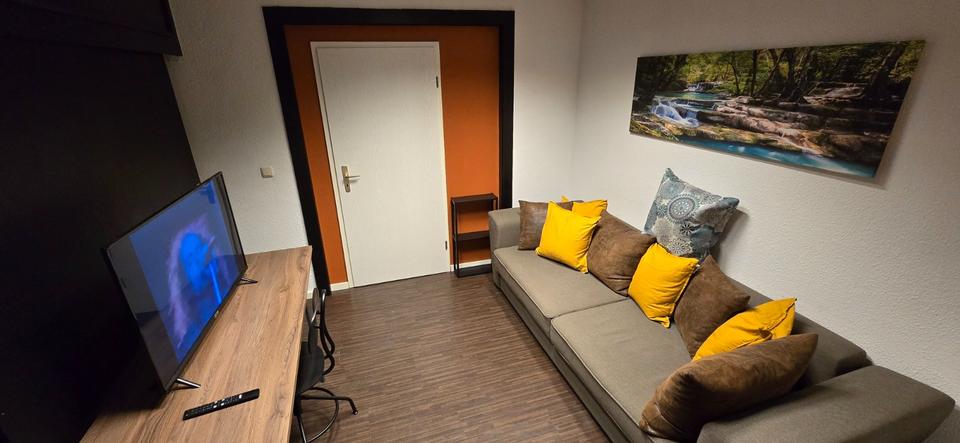 Etagenwohnung Rostock Gehlsdorf - 6 Zimmer, 67 m&sup2;, 27&euro; | Angebot:24562797