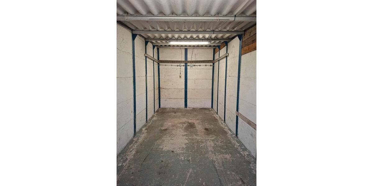 Garagen / Stellplätze Rostock Hansaviertel - 100&euro; | Angebot:25510258