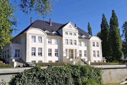Haus Kröpelin - 45 Zimmer, 1.450 m&sup2;, 1.900.000&euro; | Angebot:25750840