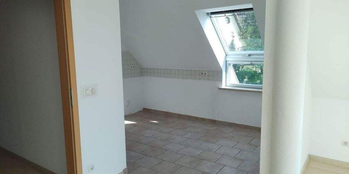 Etagenwohnung Rostock Groß Klein - 4 Zimmer, 99 m&sup2;, 450.000&euro; | Angebot:24746963