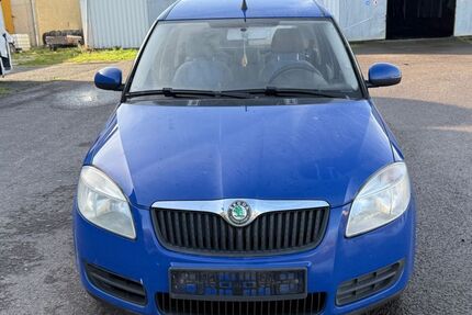 Skoda Roomster 218.770 km 1.400 € Tessin 18195