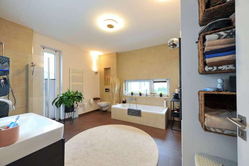 Haus zum Kaufen in Wahrstorf 496.500 € 139 m²