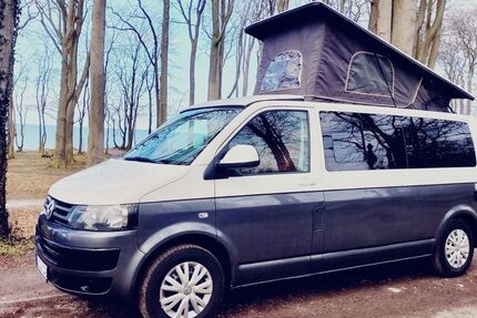 VW T5 Transporter 207.500 km 27.890 &euro; Sildemow 18059