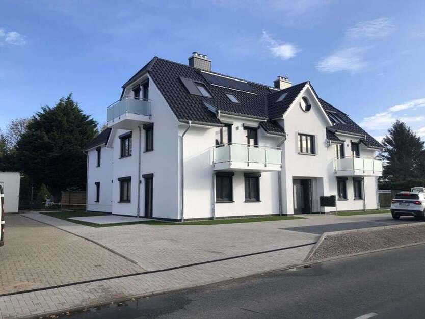 Wohnung zum Mieten in Elmenhorst 2.250 € 111 m²