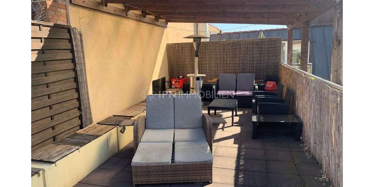 Etagenwohnung Rostock - 3 Zimmer, 89 m&sup2;, 1.593&euro; | Angebot:27323362