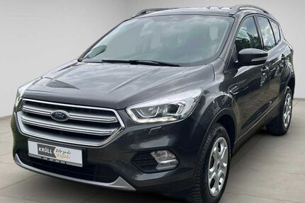 Ford Kuga 96.900 km 11.890 &euro; Rostock 18146