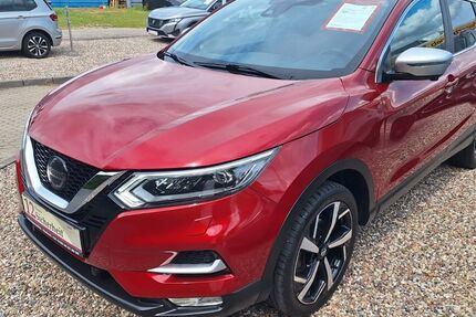 Nissan Qashqai 68.000 km 13.990 &euro; Rostock 18146