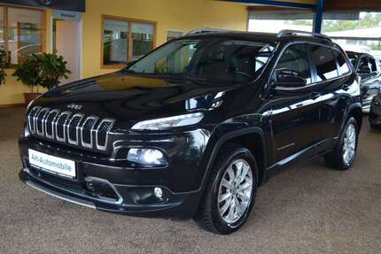 Jeep Cherokee 166.000 km 14.880 &euro; Bad Doberan 18209