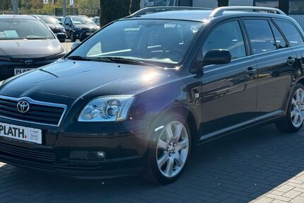 Toyota Avensis 245.074 km 4.990 &euro; Rostock-Warnemünde 18119