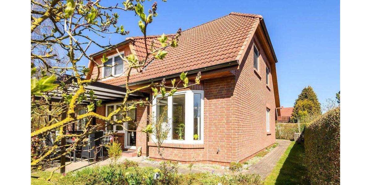 Einfamilienhaus Elmenhorst Lichtenhagen - 5 Zimmer, 144 m&sup2;, 570.000&euro; | Angebot:26500054
