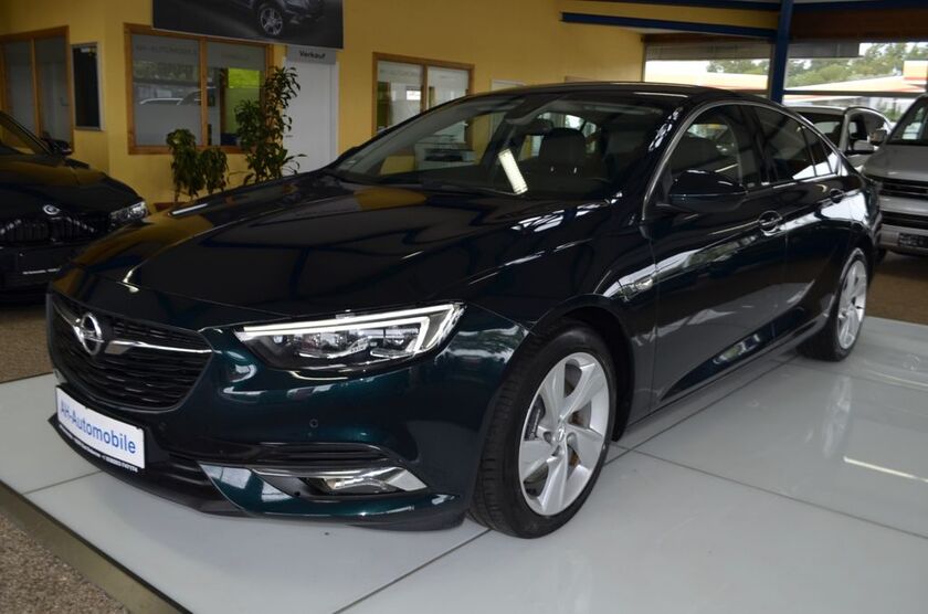 Opel Insignia 150.000 km 13.880 € Bad Doberan 18209