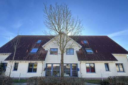 Haus zum Kaufen in Dummerstorf 389.000 € 232 m² 8 zimmer