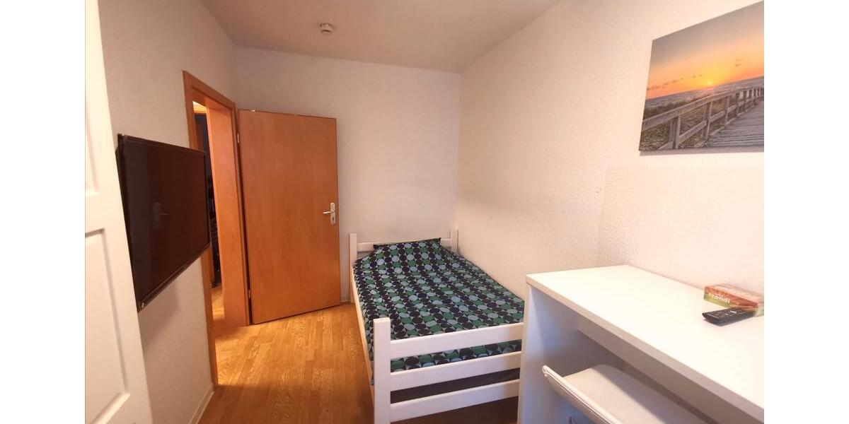 Erdgeschoßwohnung Elmenhorst/Lichtenhagen Lichtenhagen - 3 Zimmer, 60 m&sup2;, 20&euro; | Angebot:26060524