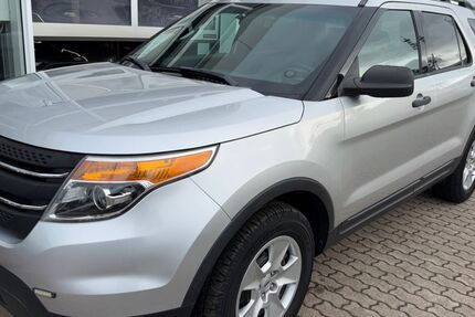 Ford Explorer 187.924 km 12.690 € Rostock 18059