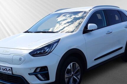 Kia Niro 37.000 km 23.900 € Rostock 18146