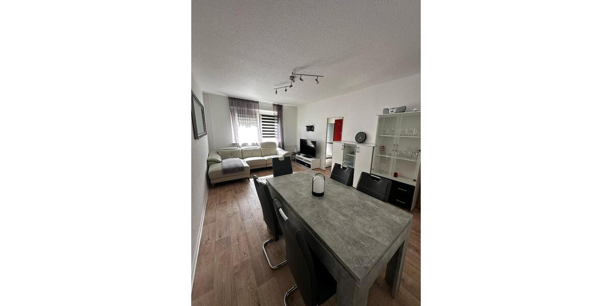 Etagenwohnung Rostock Gehlsdorf - 3 Zimmer, 70 m&sup2;, 100&euro; | Angebot:25806564