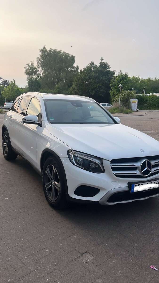 Mercedes-Benz GLC 250 119.000 km 23.999 € Bad Doberan 18209
