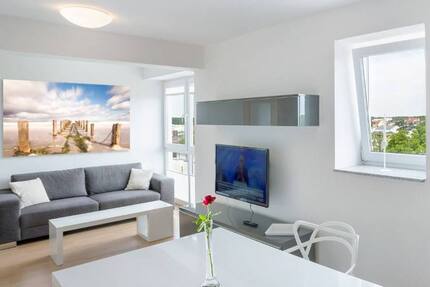 Wohnen auf Zeit in Rostock 1.250 € 2 zimmer