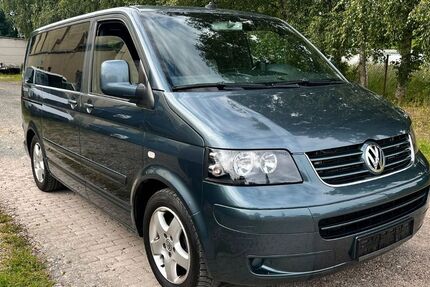 VW T5 Transporter 260.000 km 7.500 &euro; Rostock 18106