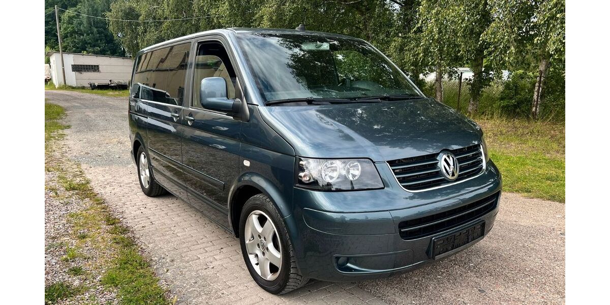 VW T5 Transporter 260.000 km 7.500 &euro; Rostock 18106